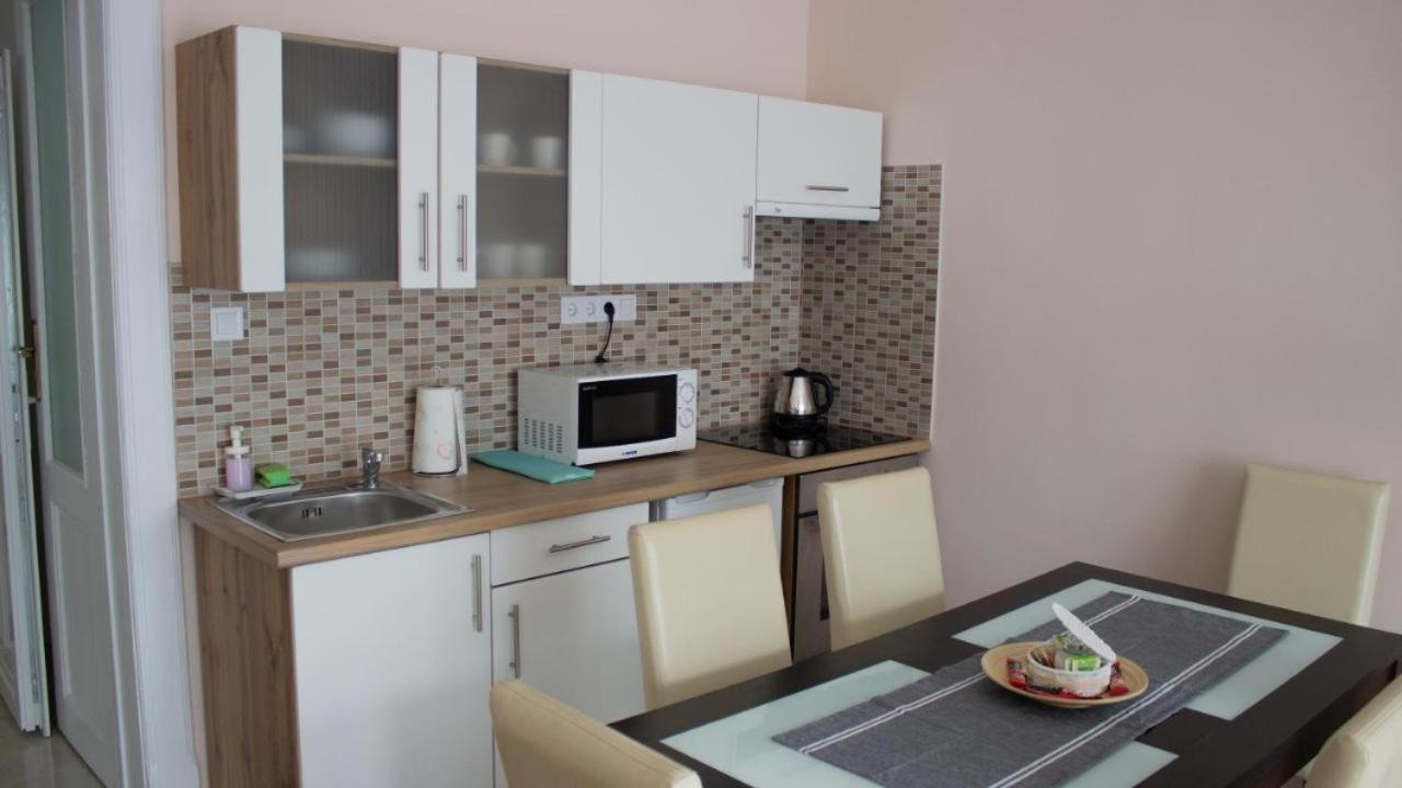 Broadway Apartments B3 德布勒森 外观 照片